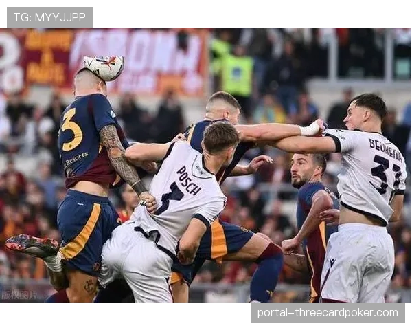 镜头聚焦:博洛尼亚后卫在门线前的连续三次封堵射门